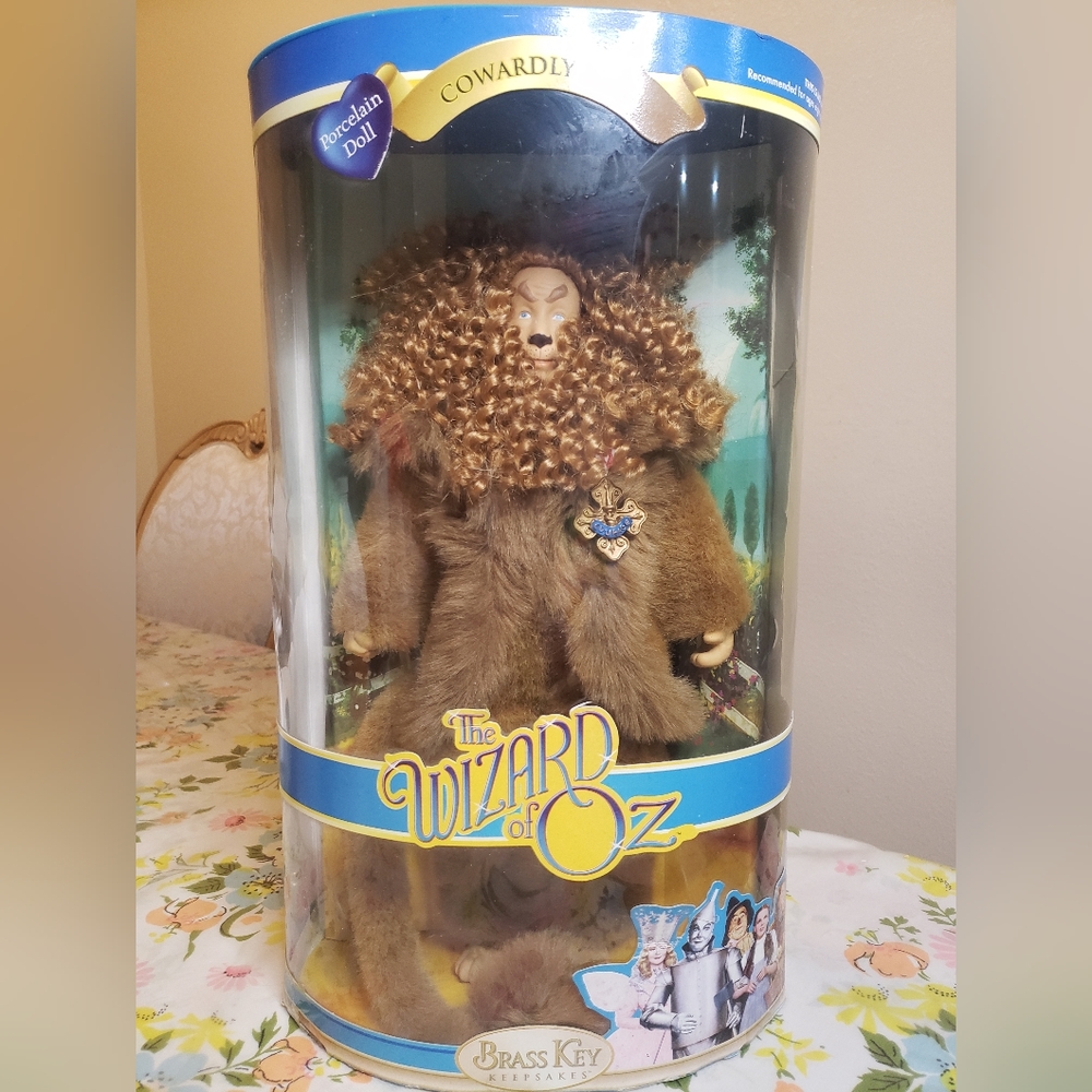 Wizard of Oz Cowardly Lion Porcelain Doll
